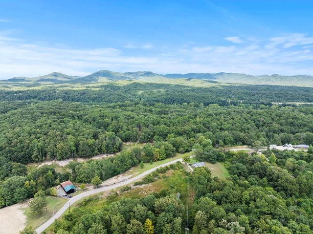 800 Virden Ridge Road, Clay City, KY 40312
