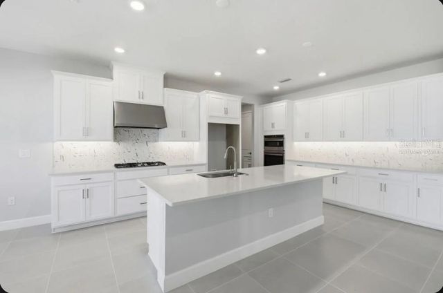 15993 HONEY HARVEST STREET, Winter Garden, FL 34787