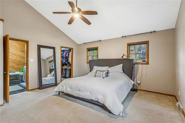700 Woodland Rd, Bradford Woods, PA 15015