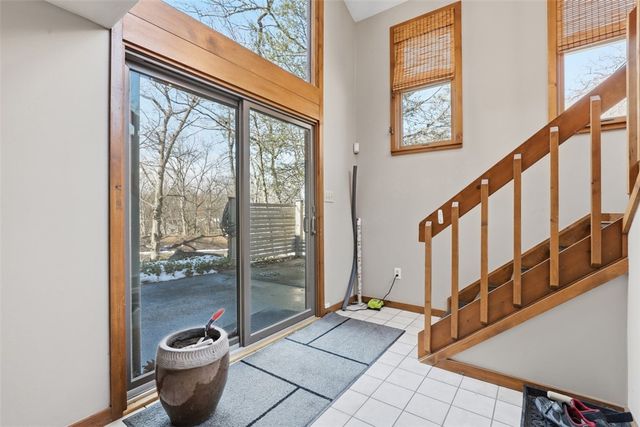 700 Woodland Rd, Bradford Woods, PA 15015