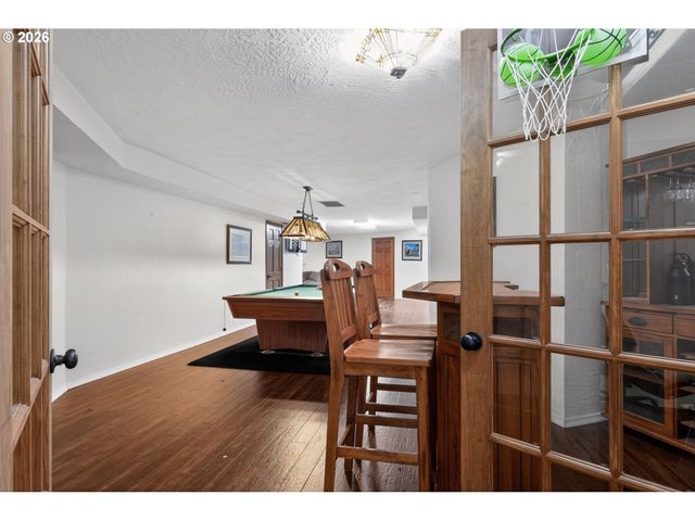735 Sw MILL St, Sheridan, OR 97378
