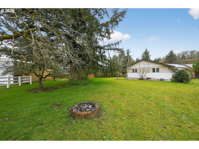 735 Sw MILL St, Sheridan, OR 97378