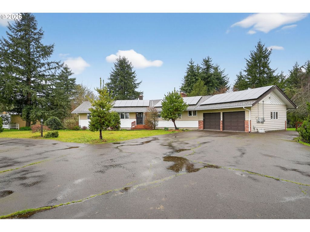 735 Sw MILL St, Sheridan, OR 97378