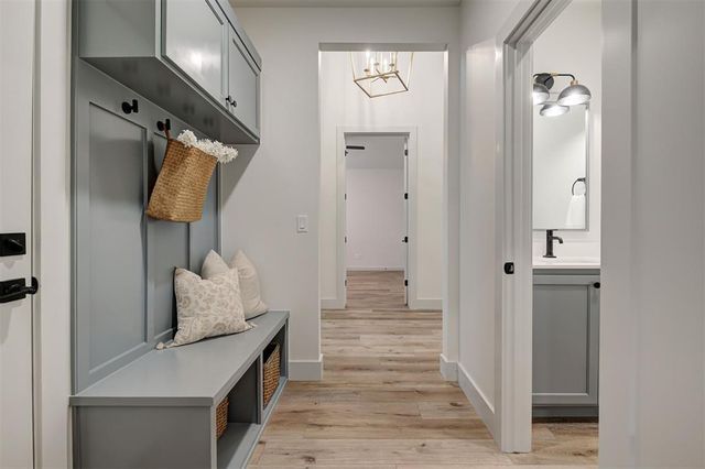 5620 NW 154th Terrace, Edmond, OK 73013