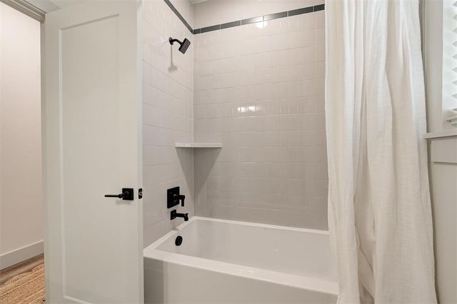 5620 NW 154th Terrace, Edmond, OK 73013