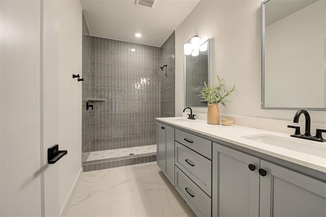 5620 NW 154th Terrace, Edmond, OK 73013