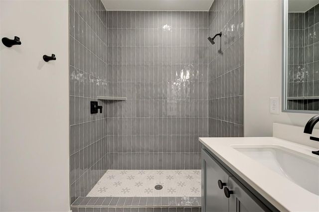 5620 NW 154th Terrace, Edmond, OK 73013