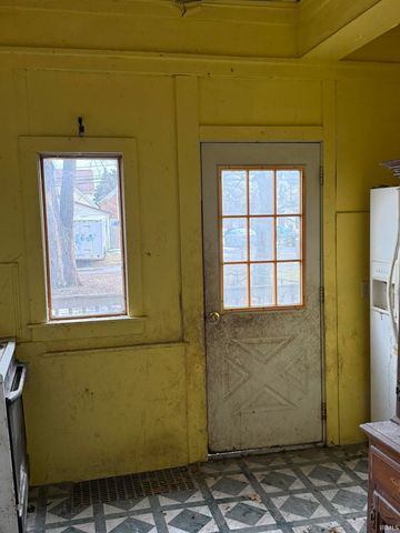 1317 Stophlet Street, Fort Wayne, IN 46802