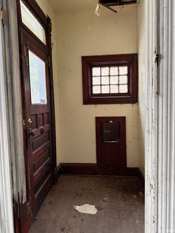 1317 Stophlet Street, Fort Wayne, IN 46802