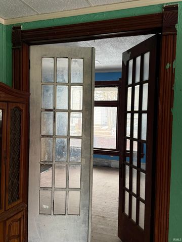 1317 Stophlet Street, Fort Wayne, IN 46802