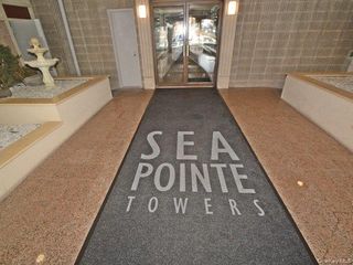 360 Shore Road 5E, Long Beach, NY 11561