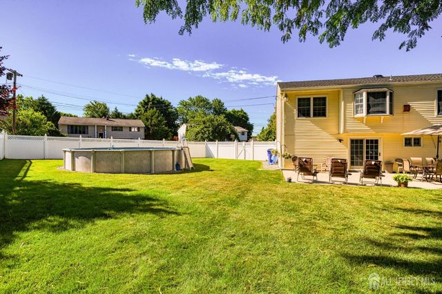 9 Janet Court, Milltown, NJ 08850