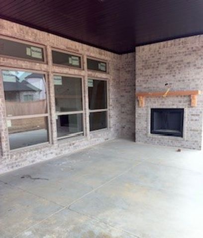 8813 W Comet Drive, Bentonville, AR 72713