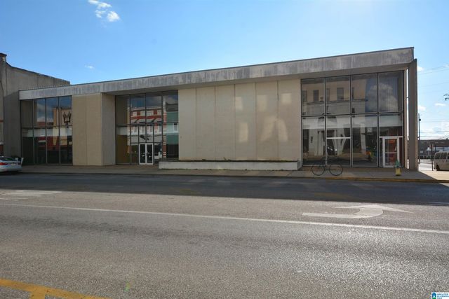 930 NOBLE STREET, Anniston, AL 36201