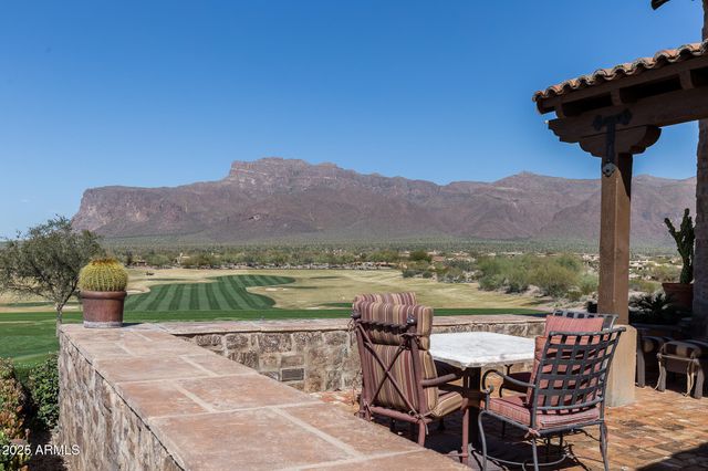 2466 S PINYON VILLAGE Drive, Gold Canyon, AZ 85118