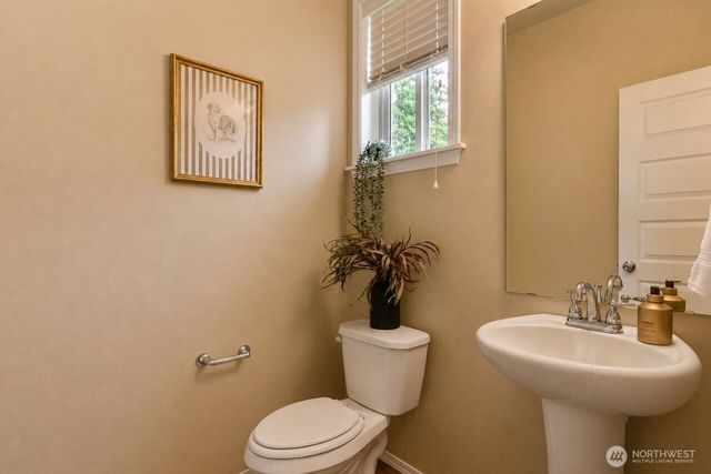 11244 Borgen Loop, Gig Harbor, WA 98332