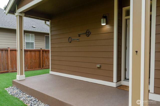 11244 Borgen Loop, Gig Harbor, WA 98332