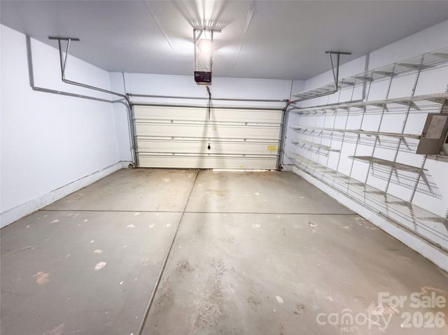 9339 Autumn Applause Drive, Charlotte, NC 28277