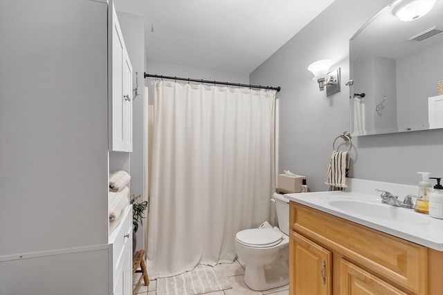 20 Cable Ave 5, Salisbury, MA 01952