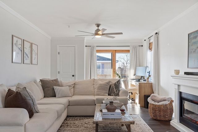 20 Cable Ave 5, Salisbury, MA 01952