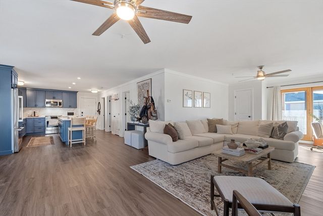 20 Cable Ave 5, Salisbury, MA 01952