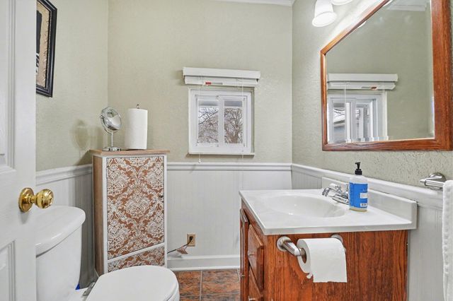 2419 N Tower Beach Road, Pinconning, MI 48650