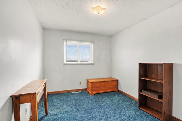 2419 N Tower Beach Road, Pinconning, MI 48650