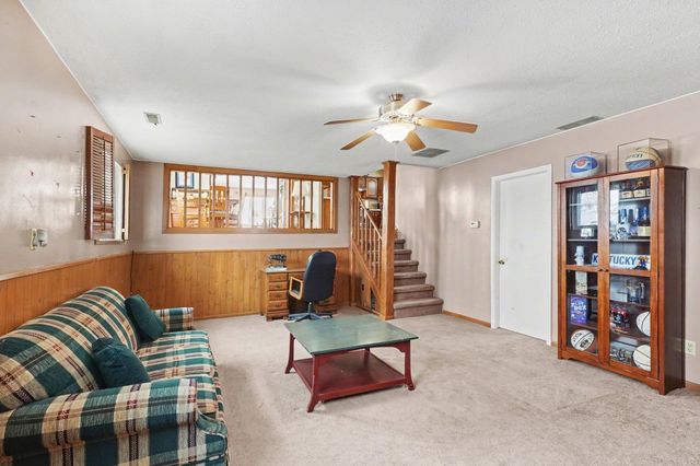 2419 N Tower Beach Road, Pinconning, MI 48650