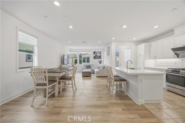 259 Siena, Lake Forest (el Toro), CA 92630