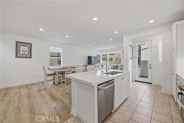 259 Siena, Lake Forest (el Toro), CA 92630