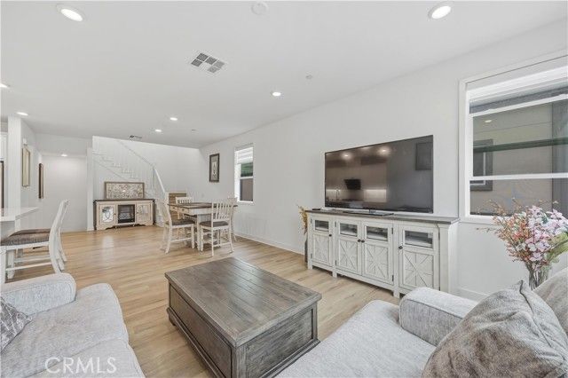 259 Siena, Lake Forest (el Toro), CA 92630