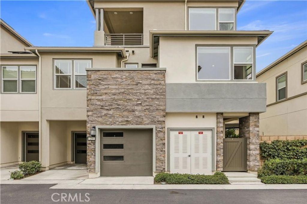 259 Siena, Lake Forest (el Toro), CA 92630