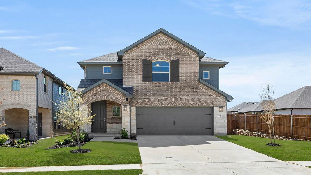 1601 Edgeway Drive, Aubrey, TX 76227