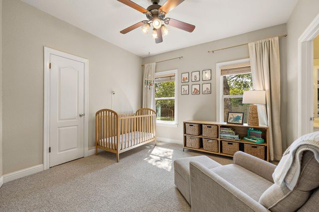 11808 Arnold LN, Austin, TX 78748