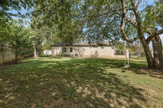 11808 Arnold LN, Austin, TX 78748
