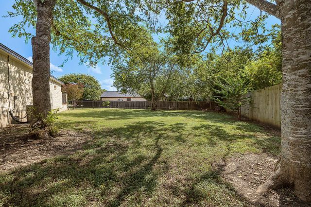 11808 Arnold LN, Austin, TX 78748