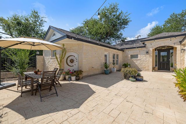 11808 Arnold LN, Austin, TX 78748