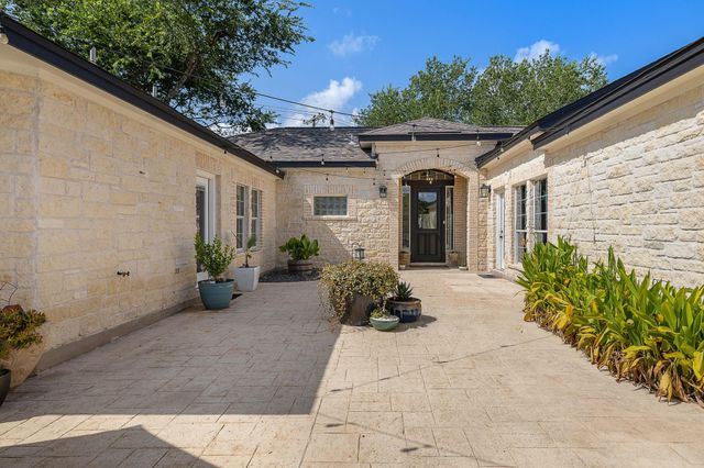 11808 Arnold LN, Austin, TX 78748