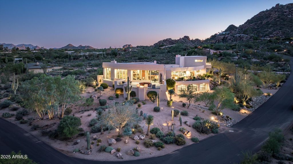 Image 2 of property listing at 36631 N PEACEFUL Place, Carefree, AZ 85377