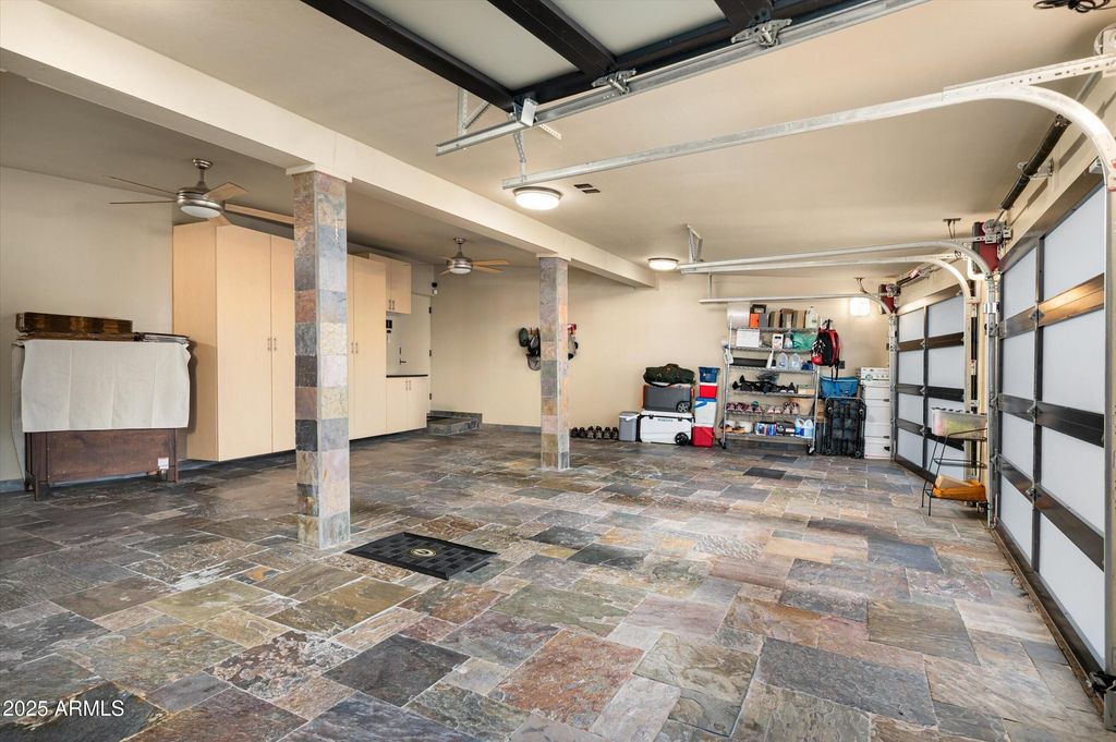 Image 50 of property listing at 36631 N PEACEFUL Place, Carefree, AZ 85377