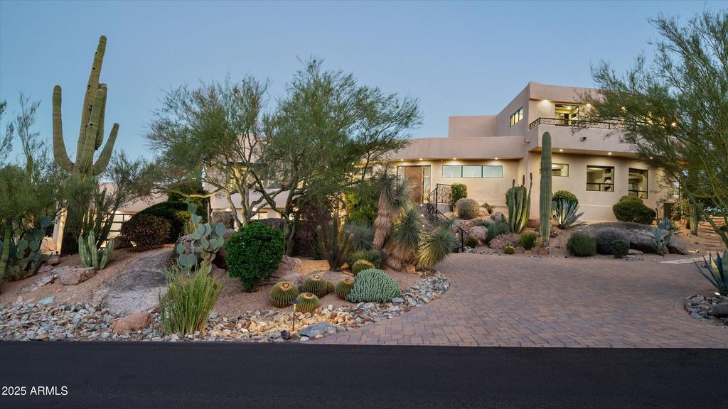 Image 57 of property listing at 36631 N PEACEFUL Place, Carefree, AZ 85377