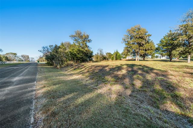 000 Paradise Drive, Coldspring, TX 77331