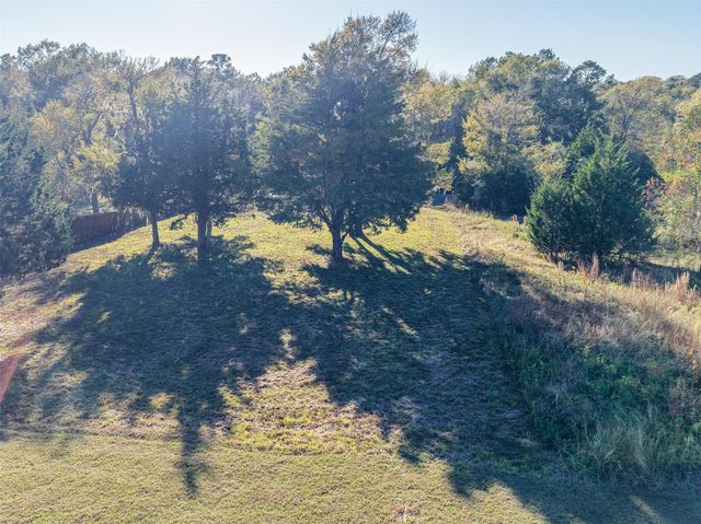 000 Paradise Drive, Coldspring, TX 77331