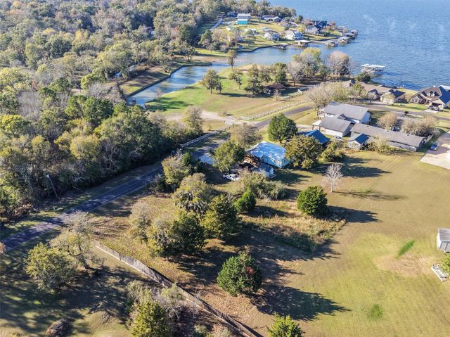 000 Paradise Drive, Coldspring, TX 77331