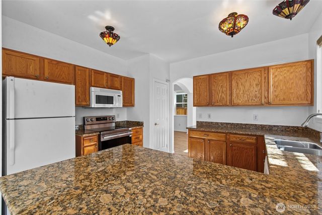 17706 90th Avenue E, Puyallup, WA 98375