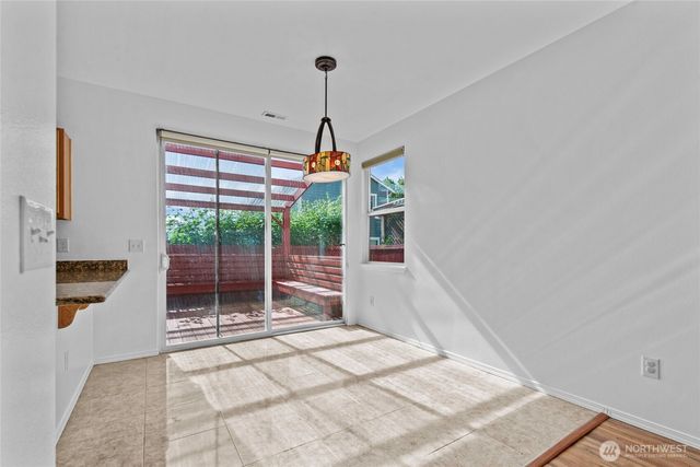 17706 90th Avenue E, Puyallup, WA 98375