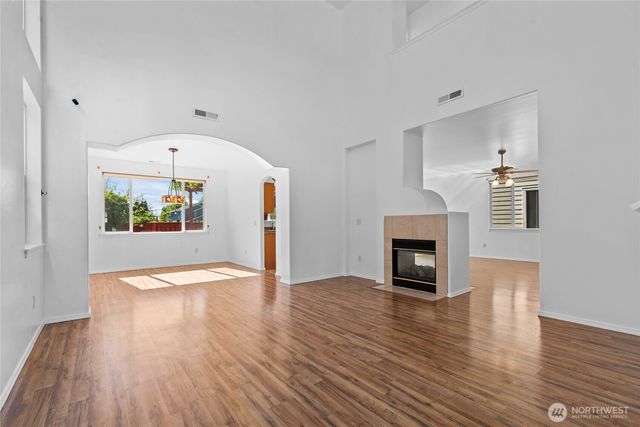17706 90th Avenue E, Puyallup, WA 98375