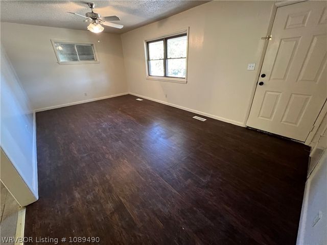 110 Vista Hills Boulevard, Van Buren, AR 72956
