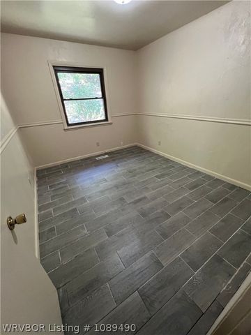 110 Vista Hills Boulevard, Van Buren, AR 72956