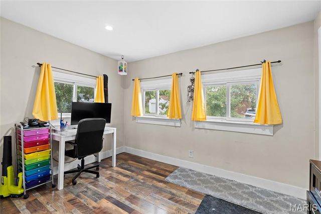 5132 Dresden Avenue, St Louis, MO 63116